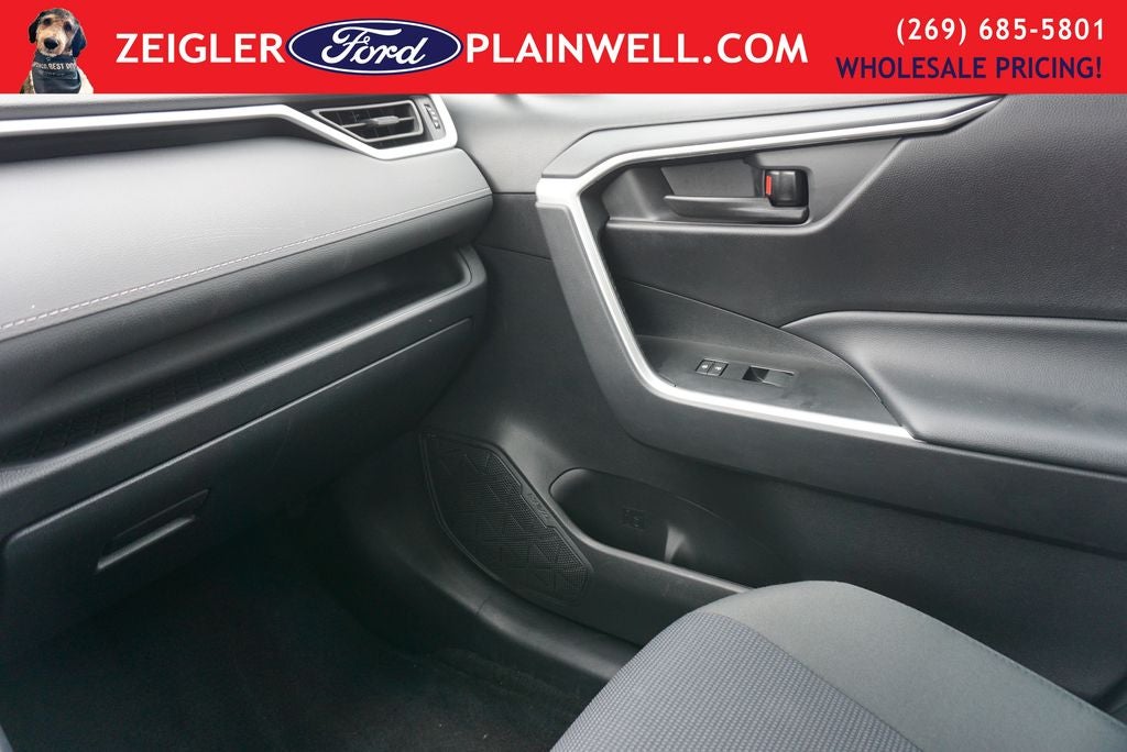 2021 Toyota RAV4 Hybrid LE