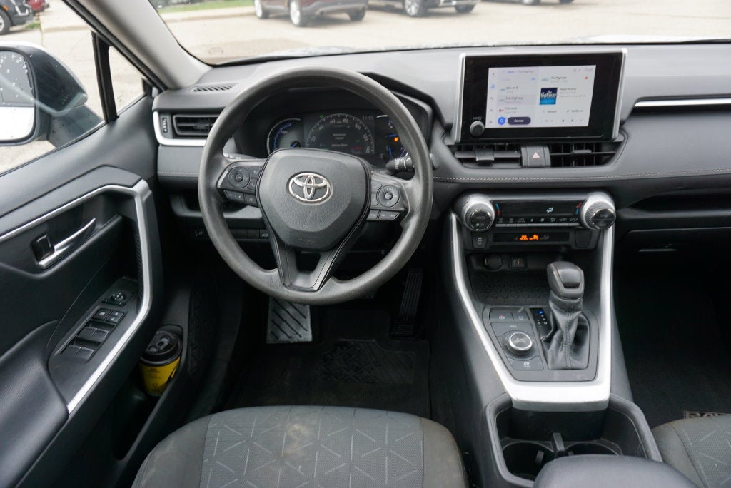 2023 Toyota RAV4 Hybrid XLE