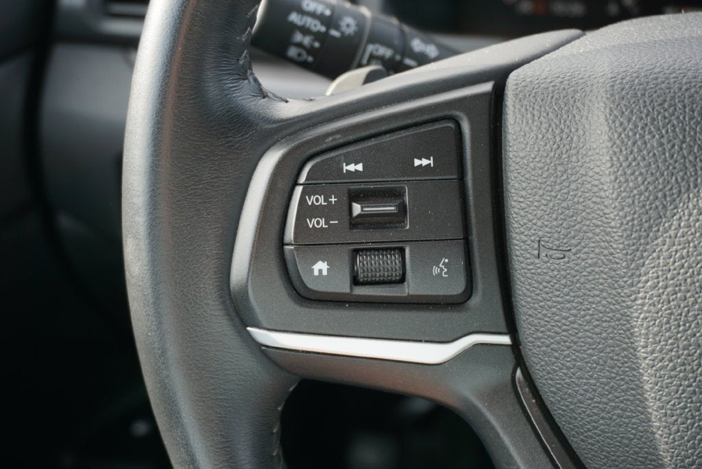 2025 Honda Ridgeline RTL Crew Cab 4x4 Heated Leather Moonroof