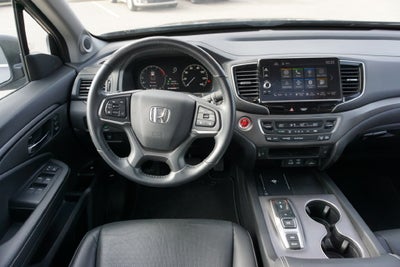 2025 Honda Ridgeline RTL Crew Cab 4x4 Heated Leather Moonroof