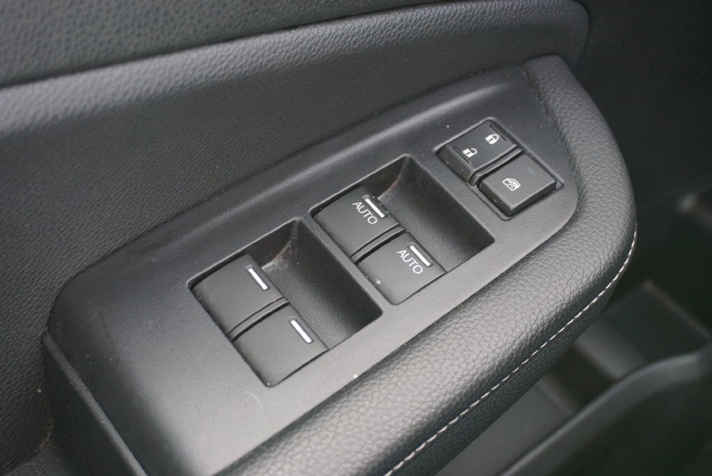 2025 Honda Ridgeline RTL Crew Cab 4x4 Heated Leather Moonroof