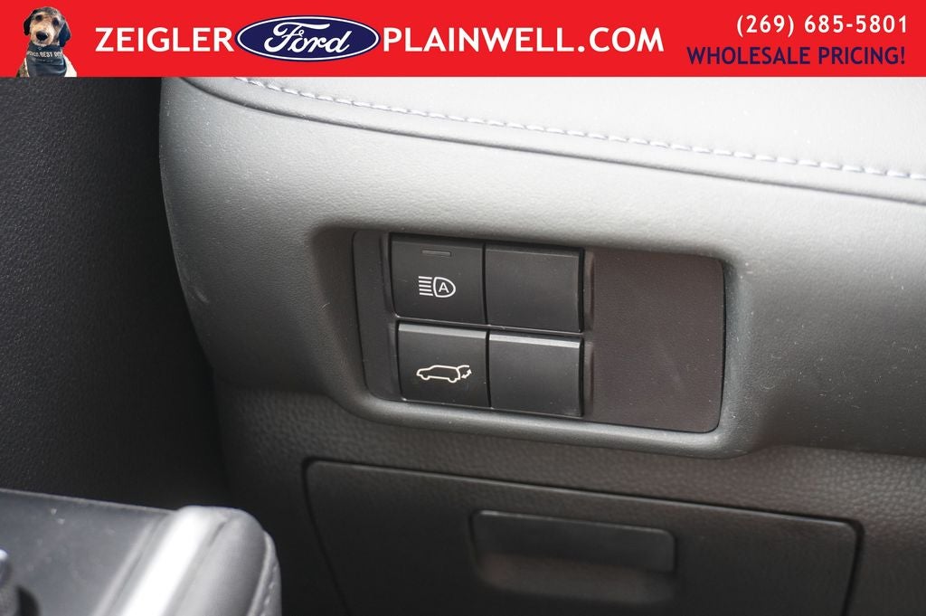 2023 Toyota Highlander Hybrid XLE 4x4 Power Moonroof Blis Rear Camera 3rd Row P Lift