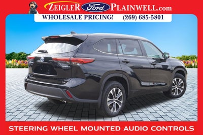 2023 Toyota Highlander Hybrid XLE 4x4 Power Moonroof Blis Rear Camera 3rd Row P Lift