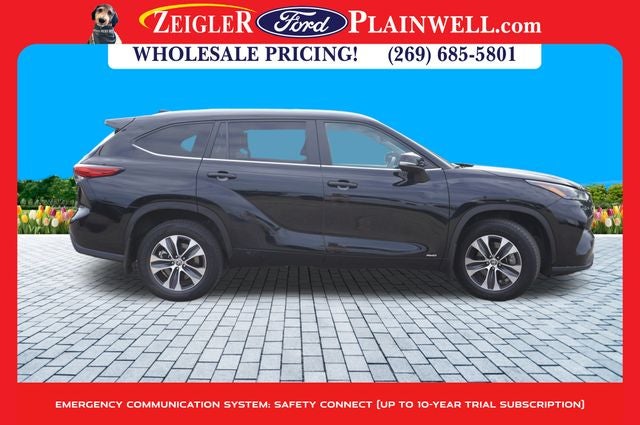 2023 Toyota Highlander Hybrid XLE 4x4 Power Moonroof Blis Rear Camera 3rd Row P Lift