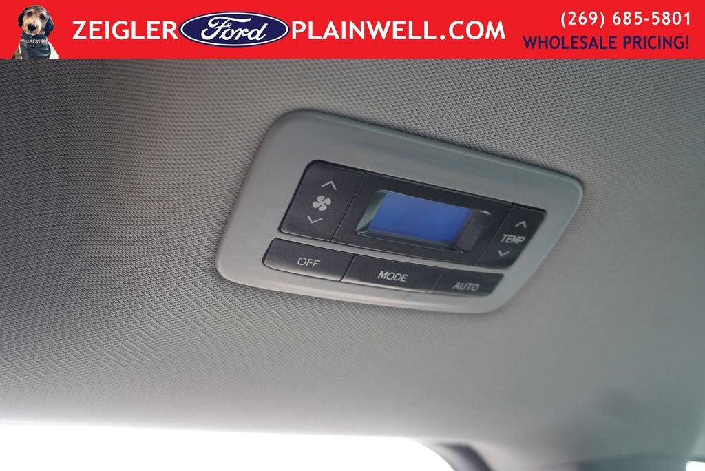 2016 Toyota Sienna SE Premium 8 Passenger