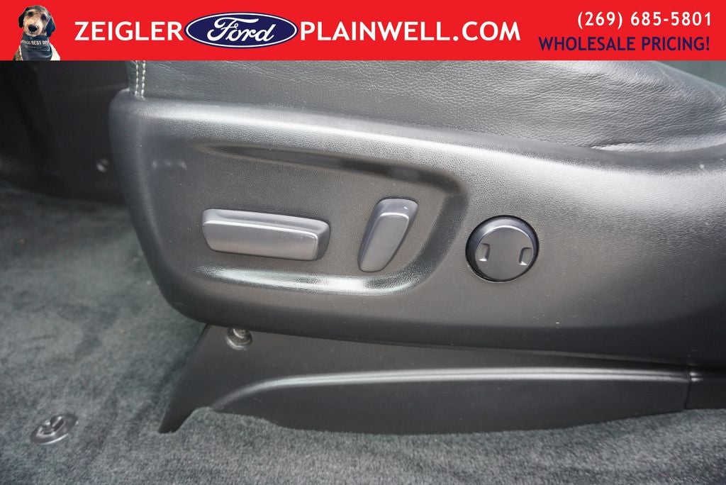 2016 Toyota Sienna SE Premium 8 Passenger