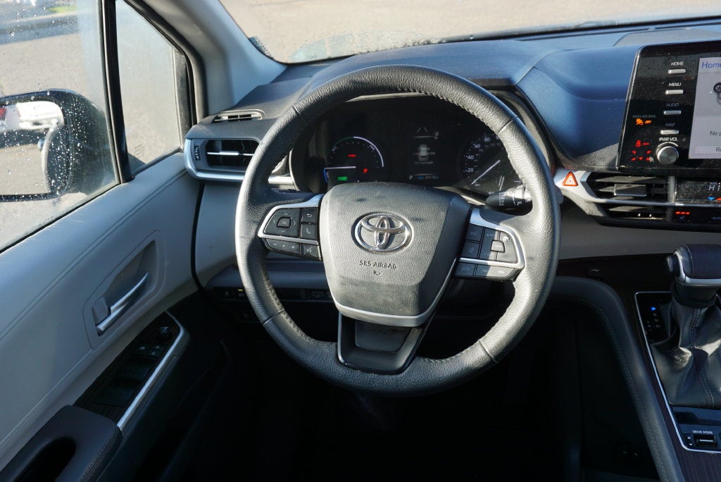 2024 Toyota Sienna XLE 7 Passenger