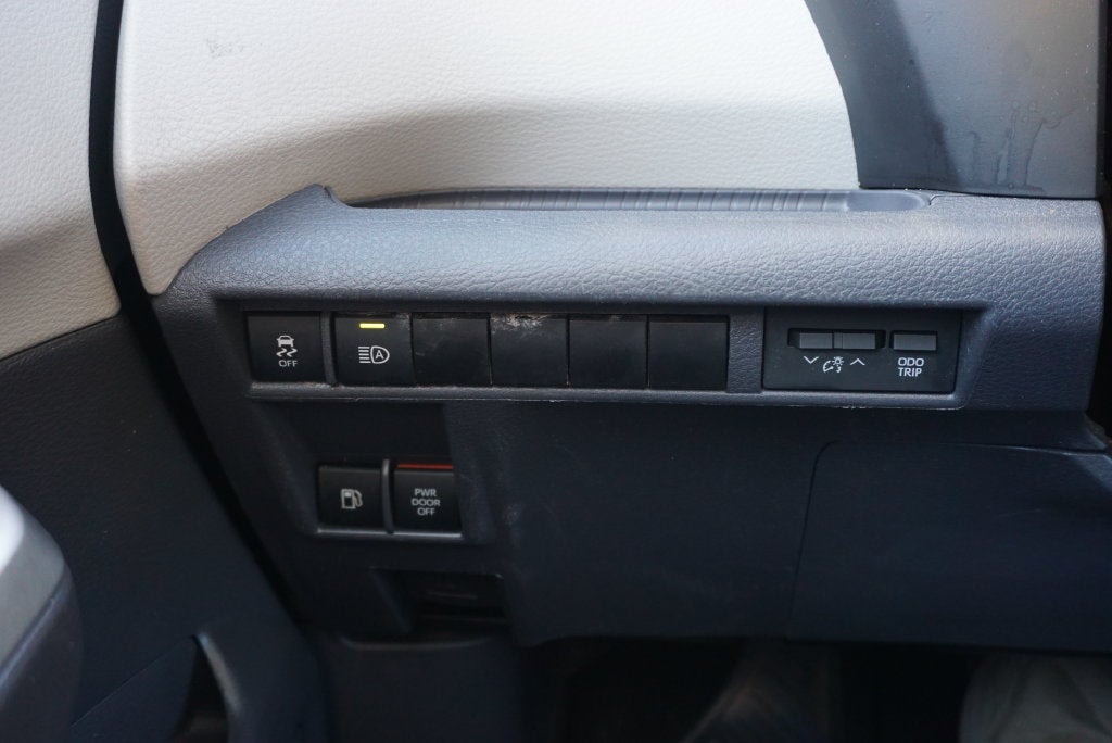 2024 Toyota Sienna XLE 7 Passenger
