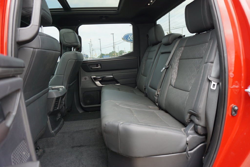 2025 Toyota Tundra Limited 4X4 V6 BLACK EDITION POWER MOONROOF LEATHER NAV