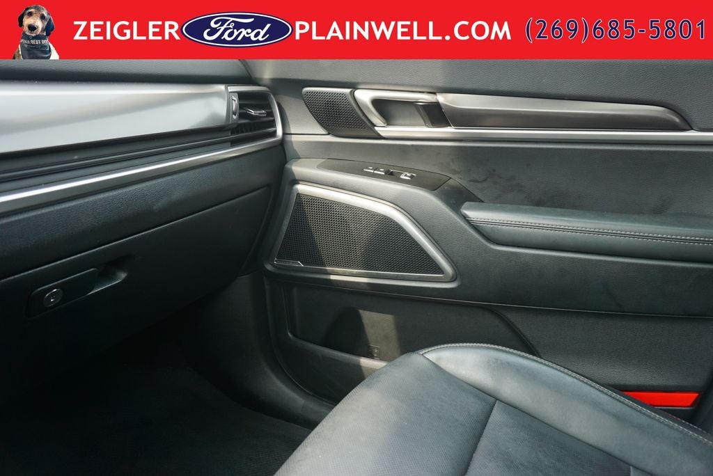 2025 Kia Telluride S Power Moonroof Heated Leather 4x4 Navigation Rear
