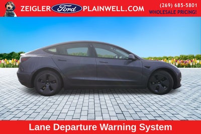 2022 Tesla Model 3 Long Range AWD Leather Skyroof