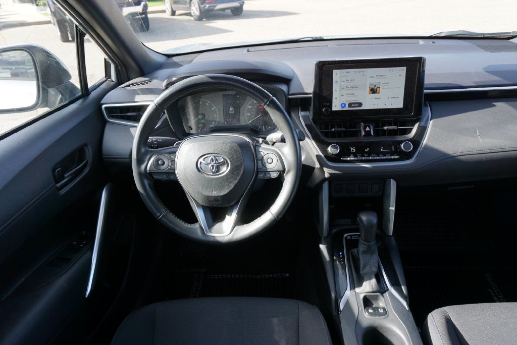 2024 Toyota Corolla Cross Hybrid SE