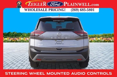 2022 Nissan Rogue SV AWD Rear Parking Sensors Remote keyless entry Rea