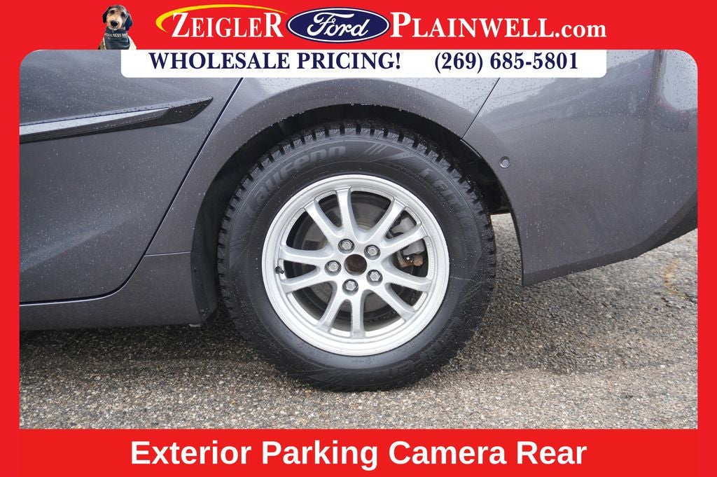 2022 Toyota Prius L HYBRID