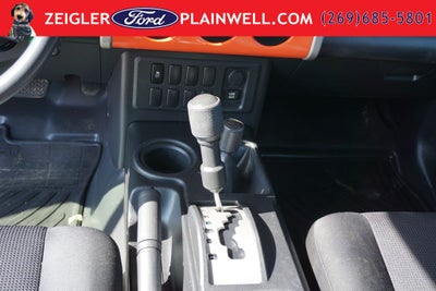 2014 Toyota FJ Cruiser Base 4x4 2 Tone Paint