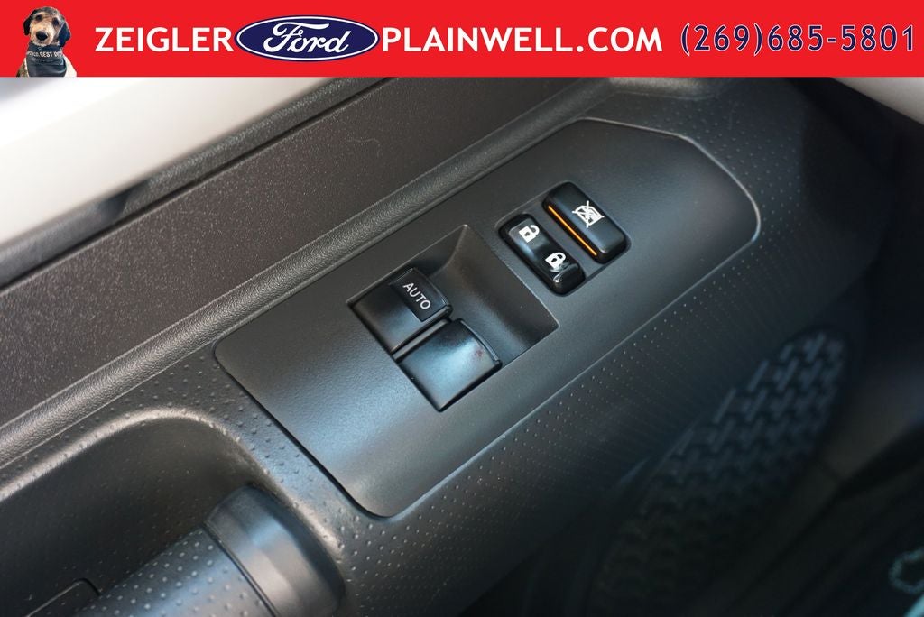 2014 Toyota FJ Cruiser Base 4x4 2 Tone Paint