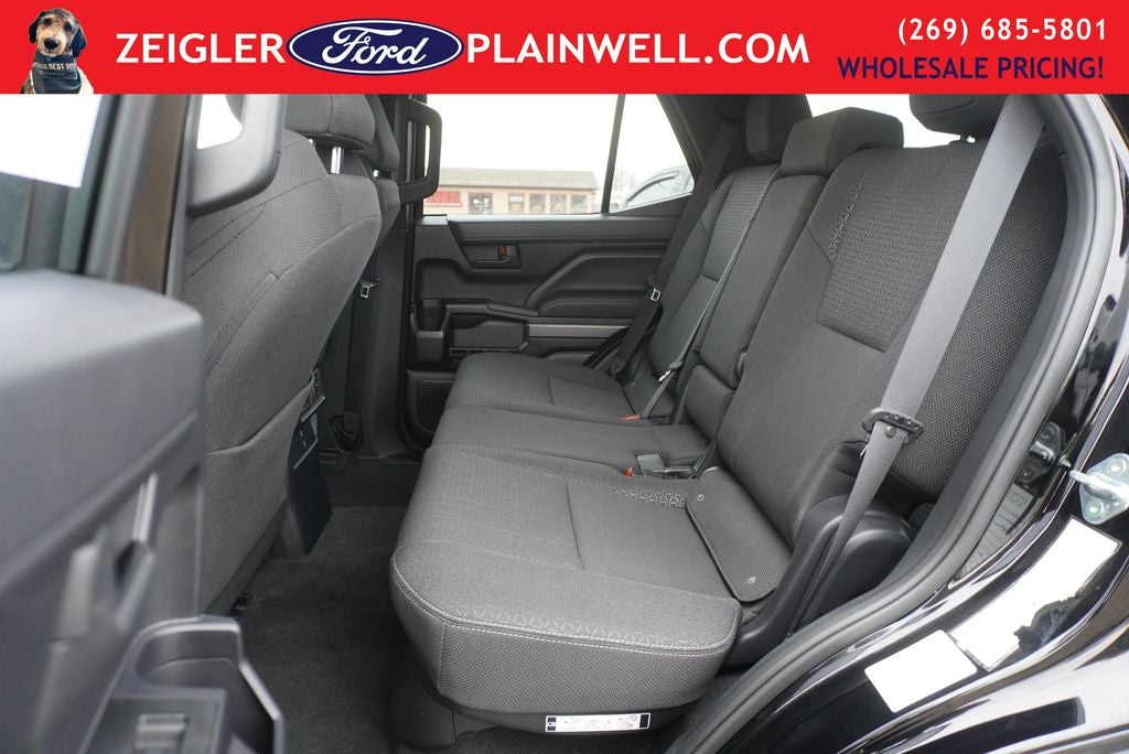 2025 Toyota 4Runner SR5 BLACK EDITION 4X4