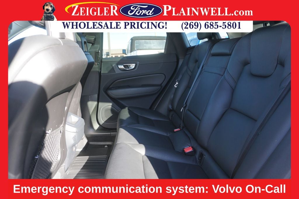 2018 Volvo XC60 T6 Momentum AWD Pano Roof NAV H Leather Vision & Advanced HUD