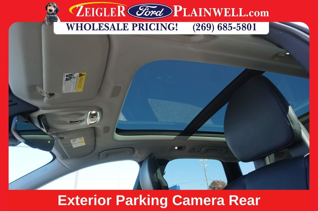 2018 Volvo XC60 T6 Momentum AWD Pano Roof NAV H Leather Vision & Advanced HUD