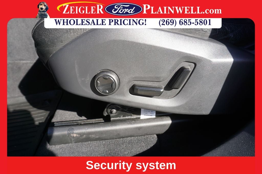 2018 Volvo XC60 T6 Momentum AWD Pano Roof NAV H Leather Vision & Advanced HUD