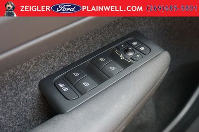 2023 Volvo C40 Recharge Pure Electric Twin Plus AWD PANORAMIC ROOF LEATHER 360 CAMERA