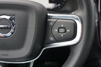 2024 Volvo XC40 B5 Core