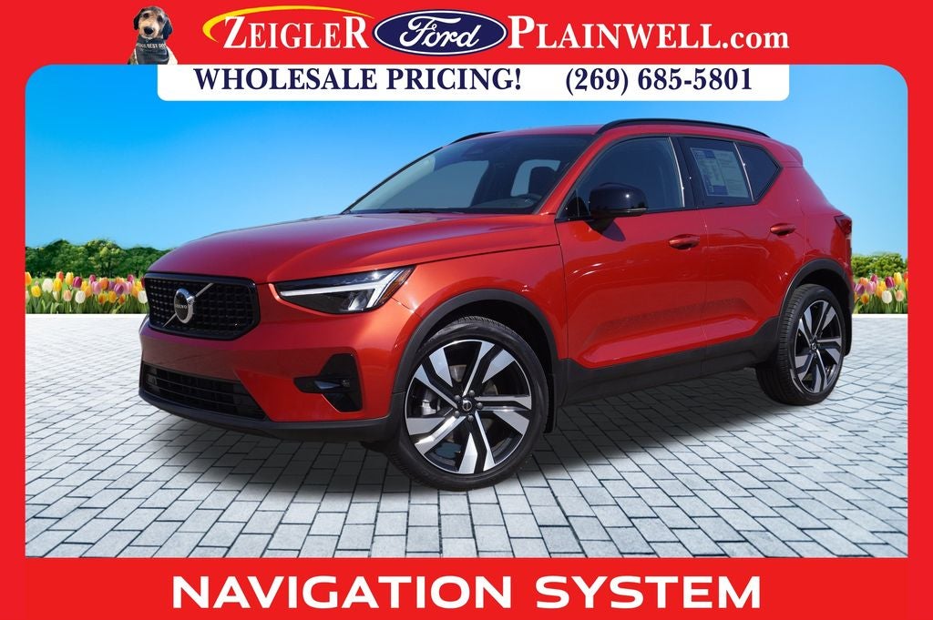 2023 Volvo XC40 B5 Plus Dark Theme AWD HEATED LEATHER POWER MOONROOF NAV