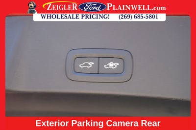 2023 Volvo XC40 B5 Plus Dark Theme AWD HEATED LEATHER POWER MOONROOF NAV