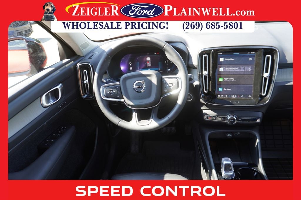 2023 Volvo XC40 B5 Plus Dark Theme AWD HEATED LEATHER POWER MOONROOF NAV