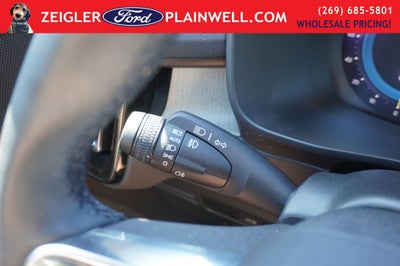 2023 Volvo XC40 B5 Plus Dark Theme AWD HEATED LEATHER POWER MOONROOF NAV