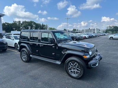 2025 Jeep Wrangler WRANGLER 4-DOOR SAHARA