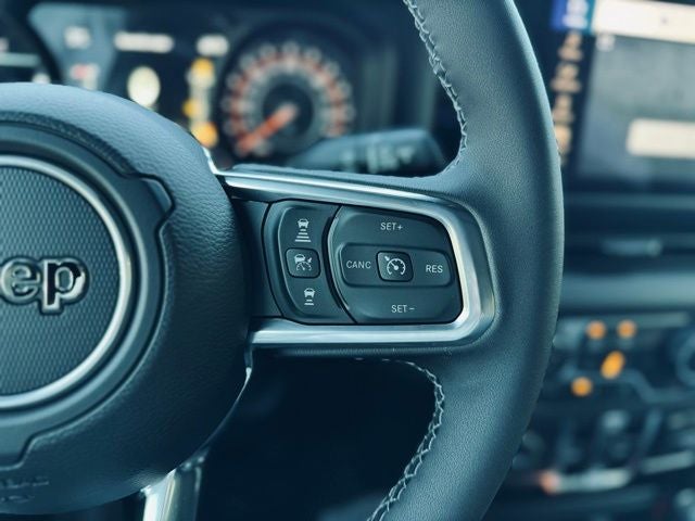 2025 Jeep Wrangler WRANGLER 4-DOOR SAHARA