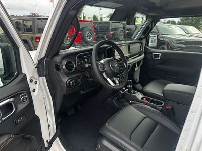 2025 Jeep Wrangler WRANGLER 4-DOOR SAHARA