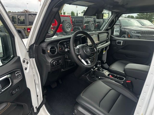 2025 Jeep Wrangler WRANGLER 4-DOOR SAHARA