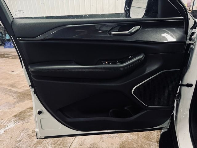 2022 Jeep Grand Cherokee Altitude 4x4