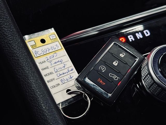 2023 Jeep Grand Cherokee Laredo 4x4