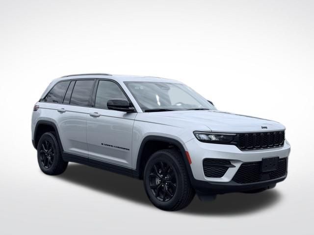 2025 Jeep Grand Cherokee Altitude 4x4