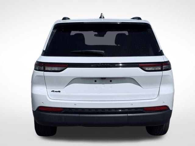 2025 Jeep Grand Cherokee Altitude 4x4