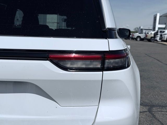 2025 Jeep Grand Cherokee Altitude 4x4