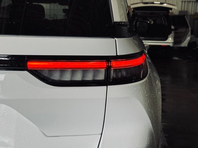 2025 Jeep Grand Cherokee Altitude 4x4