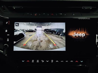 2026 Jeep Grand Cherokee GRAND CHEROKEE LAREDO ALTITUDE 4X4