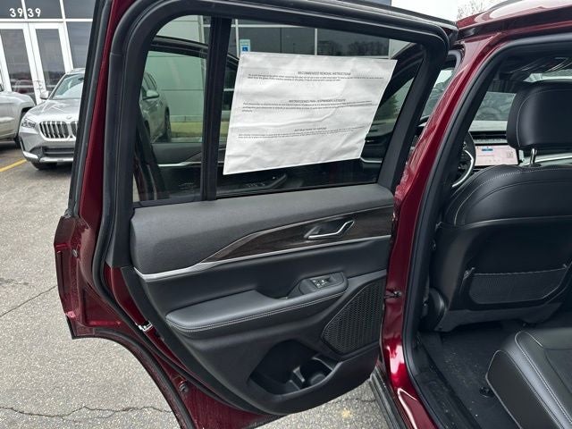 2026 Jeep Grand Cherokee GRAND CHEROKEE LAREDO ALTITUDE 4X4