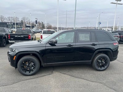 2026 Jeep Grand Cherokee GRAND CHEROKEE LAREDO ALTITUDE 4X4