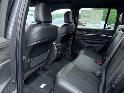 2026 Jeep Grand Cherokee GRAND CHEROKEE LAREDO ALTITUDE 4X4