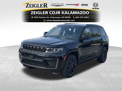 2026 Jeep Grand Cherokee GRAND CHEROKEE LAREDO ALTITUDE 4X4