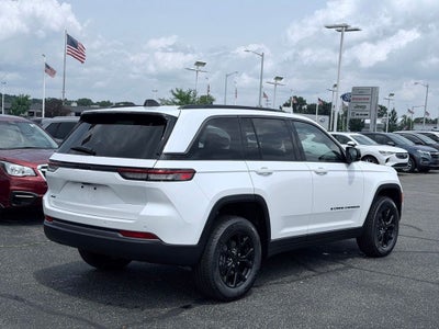 2026 Jeep Grand Cherokee GRAND CHEROKEE LAREDO ALTITUDE 4X4