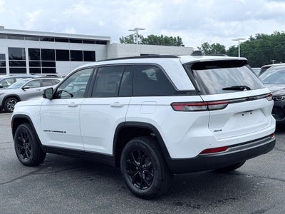 2026 Jeep Grand Cherokee GRAND CHEROKEE LAREDO ALTITUDE 4X4