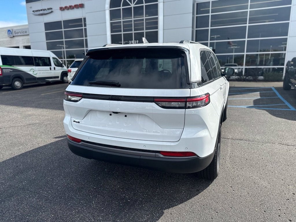 2027 Jeep Grand Cherokee Altitude