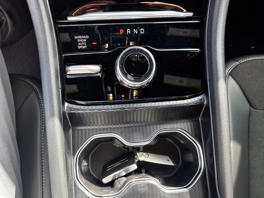 2027 Jeep Grand Cherokee Altitude