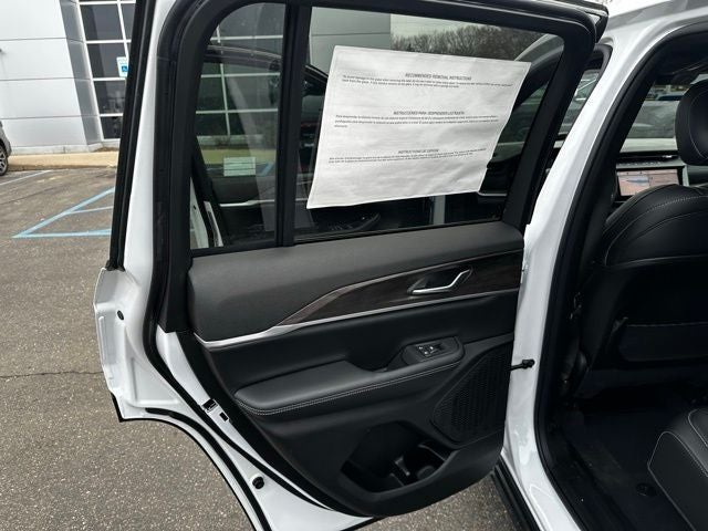 2026 Jeep Grand Cherokee GRAND CHEROKEE LAREDO ALTITUDE 4X4